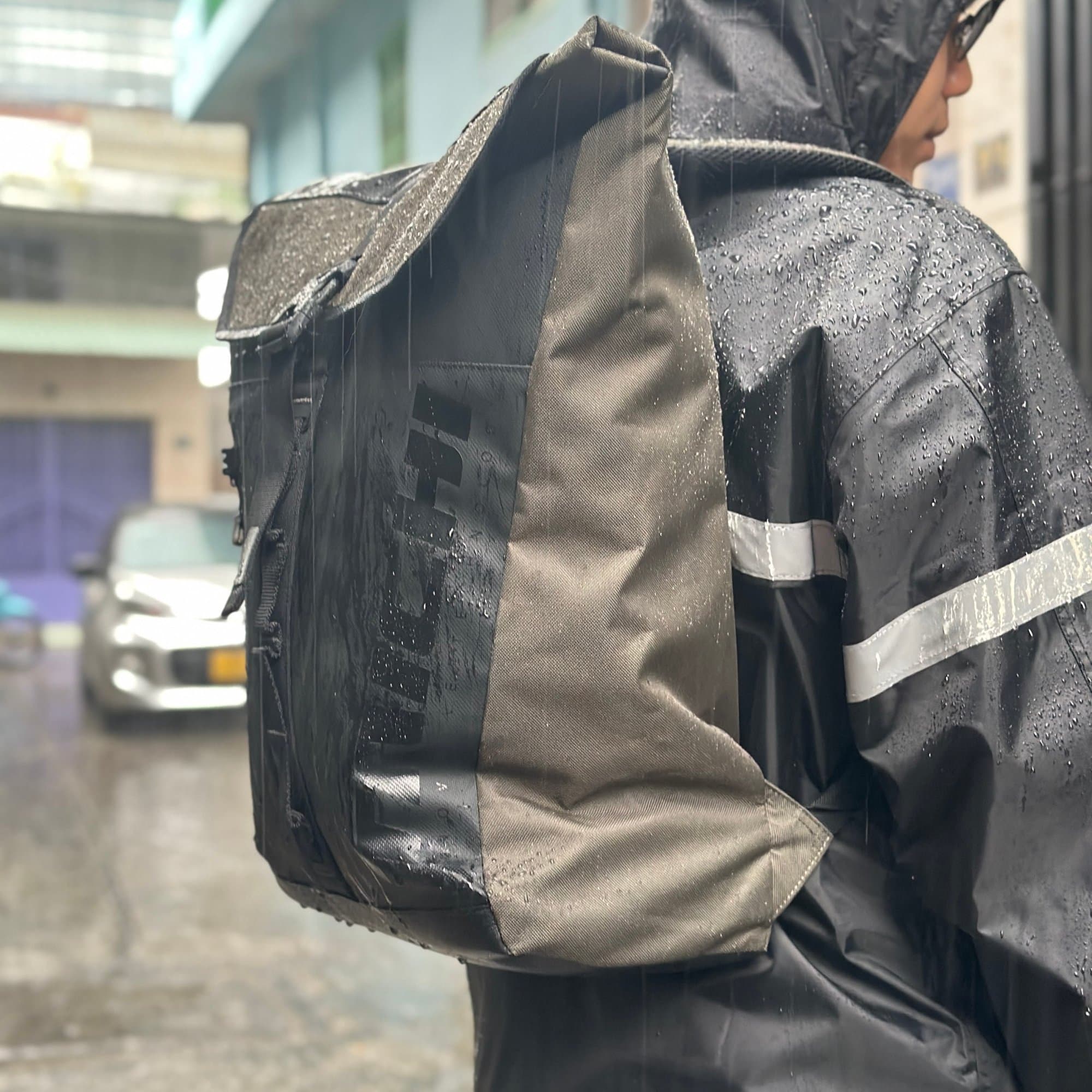 Taichi RSB278 motorcycle touring waterproof backpack