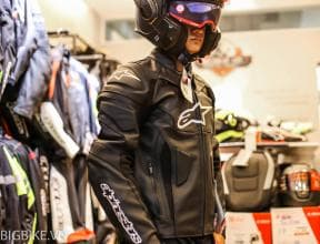 Các mẫu áo giáp bảo hộ Alpinestars chất lượng nên mua