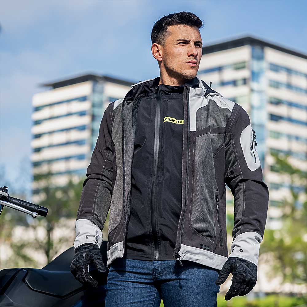 Thiết kế lót chống nước tháo rời tiện lợi