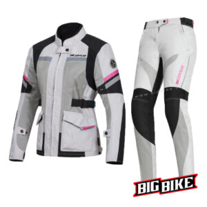 fashionable women's protective clothing