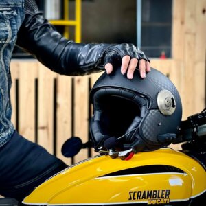 Mũ bảo hiểm phượt – Đánh giá chi tiết 3/4 LS2 Bob Solid và LS2 Cabrio