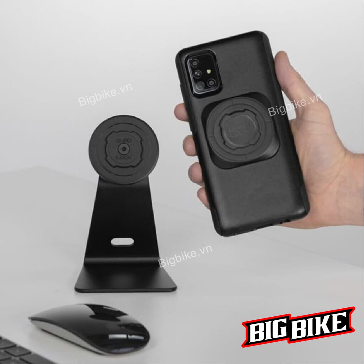 QUADLOCK PHỤ KIỆN ĐA NĂNG MIẾNG DÁN ĐA NĂNG (UNIVERSAL ADAPTOR