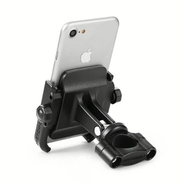 gia-do-dien-thoai-gan-xe-moto-1