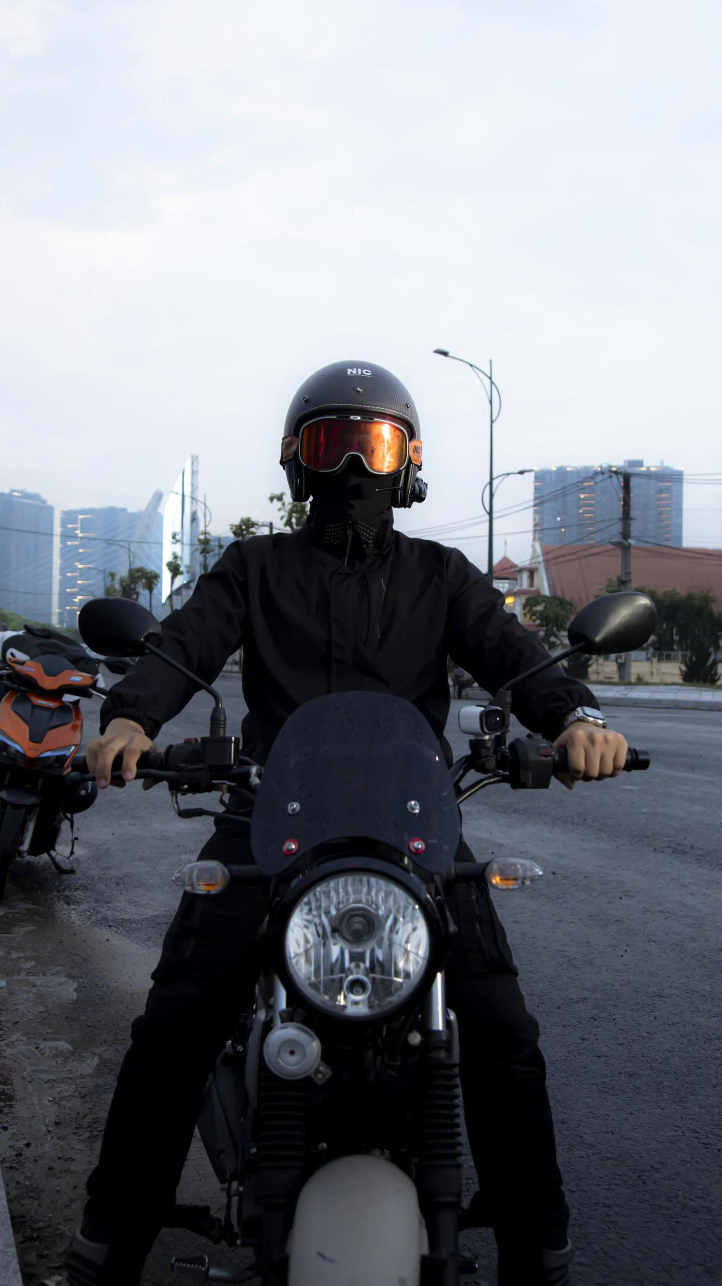 SCS CAM S GẮN TRÊN XE MÁY